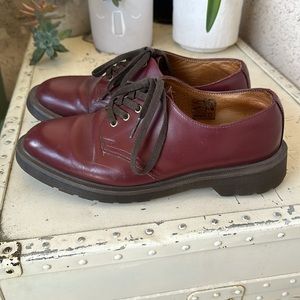 Cherry red Dr Marten oxfords. Size 7.5